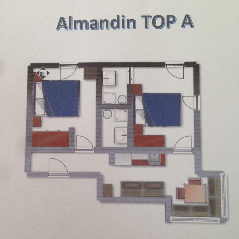 Almandin Apartments イシュグル 部屋 写真